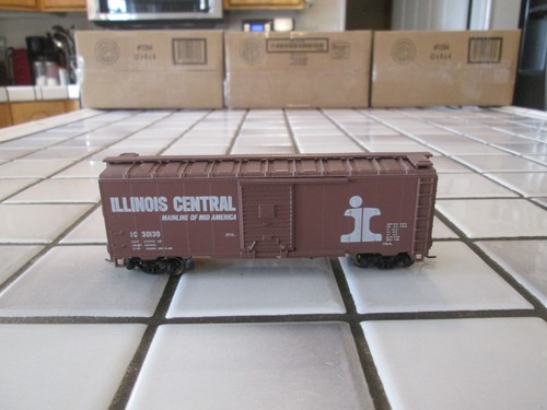 Athearn illinois central - illinois,